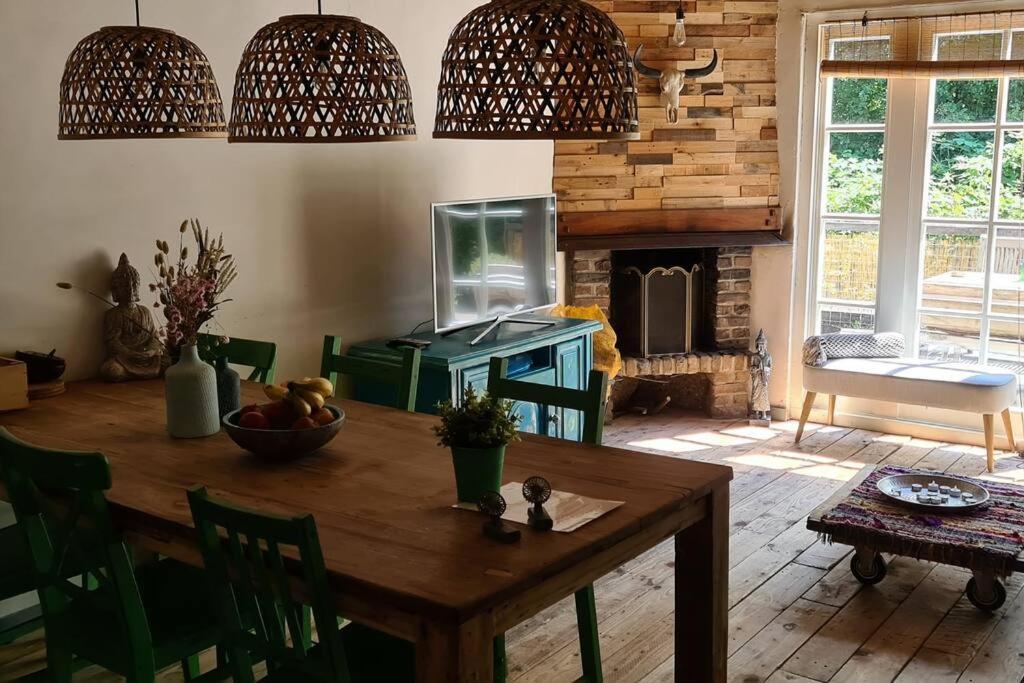 Balistyle Guesthouse Incl Hottub Near Amsterdam And Haarlem 펠선자위트 외부 사진