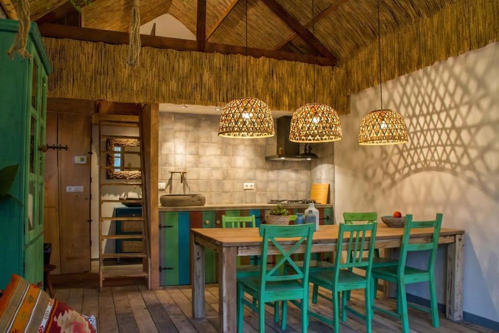 Balistyle Guesthouse Incl Hottub Near Amsterdam And Haarlem 펠선자위트 외부 사진